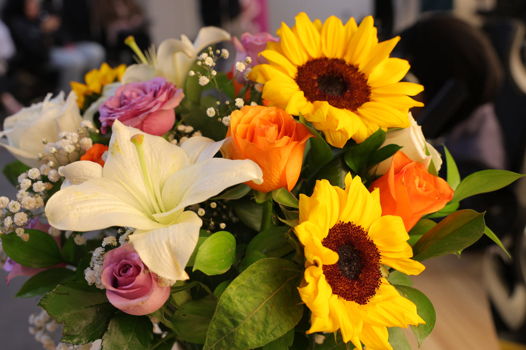 Sunset Bloom Radiance Bouquet 🌻